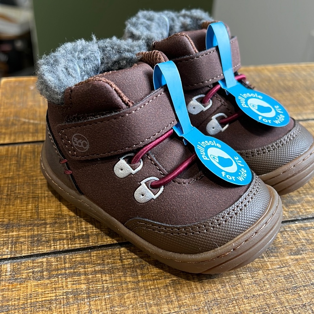 Stride Rite 360 baby shoes